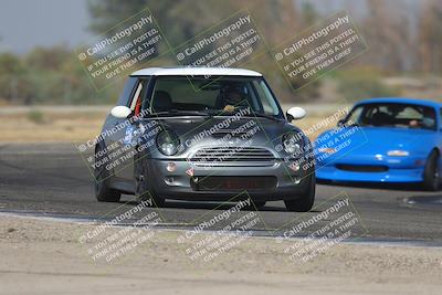 media/Sep-20-2025-Extreme Speed (Sat) [[1fcc23683c]]/Orange (Mid Intermediate)/Session 1 (Sunset)/